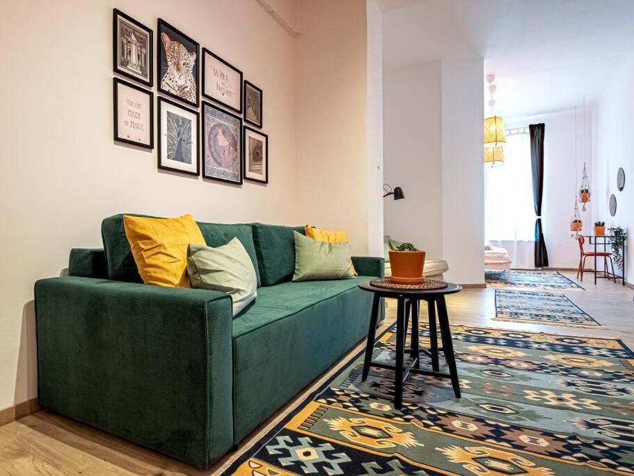 Mexicopo Apartment With Garage Будапеща Екстериор снимка